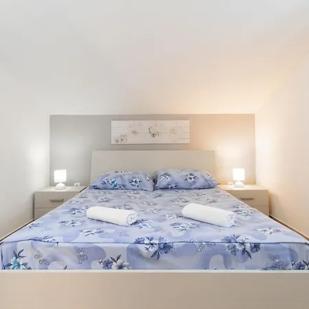House Rosa Holiday home